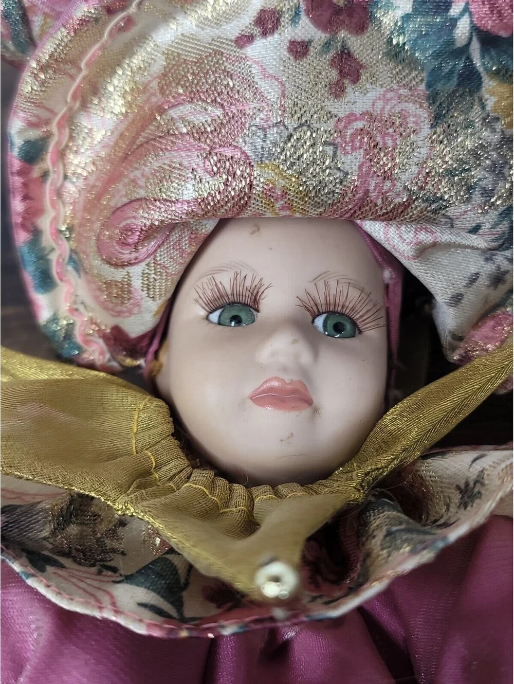 N/A jester porcelain